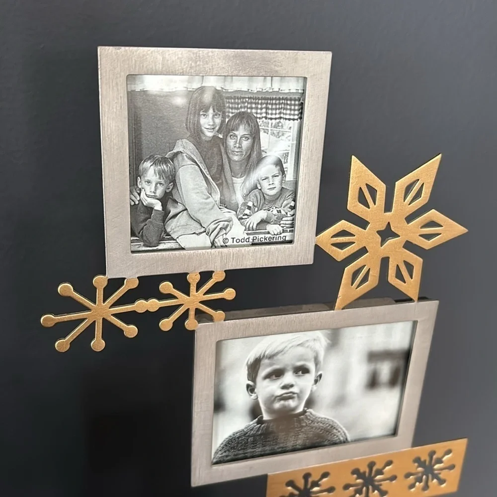 Silhouettes 3 Pictures Metal Snowflake Winter Picture Frames Silver Gold NWT